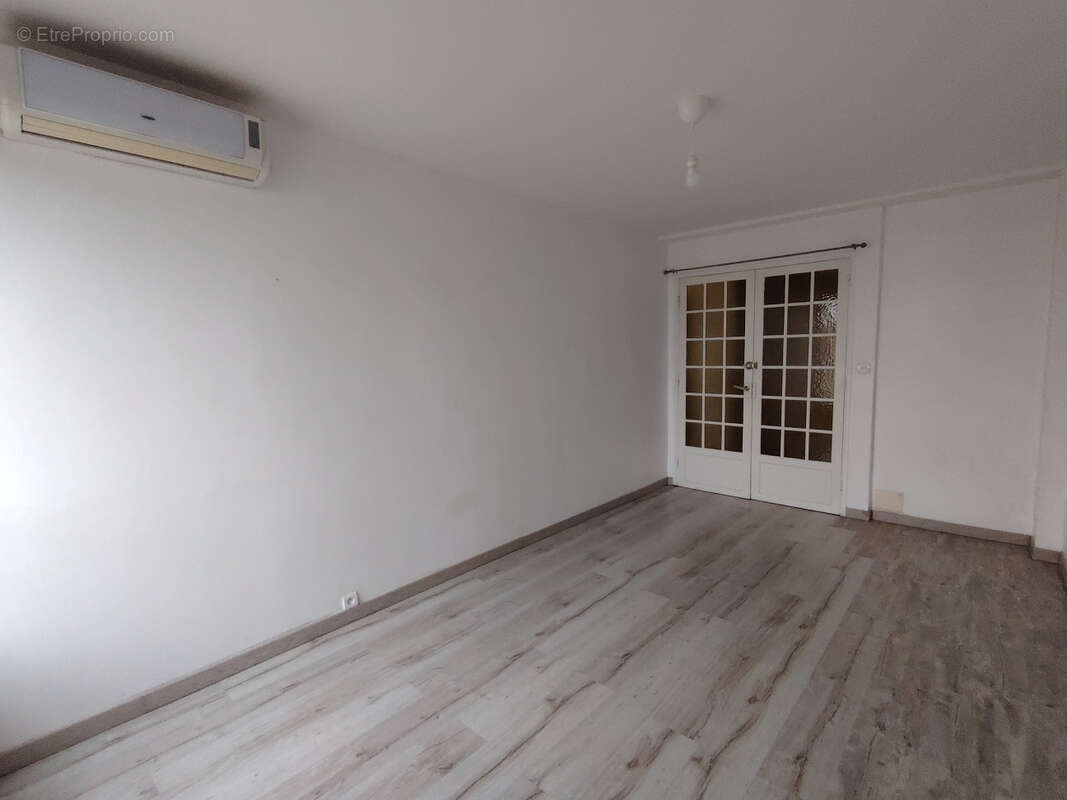 Appartement à MARSEILLE-13E