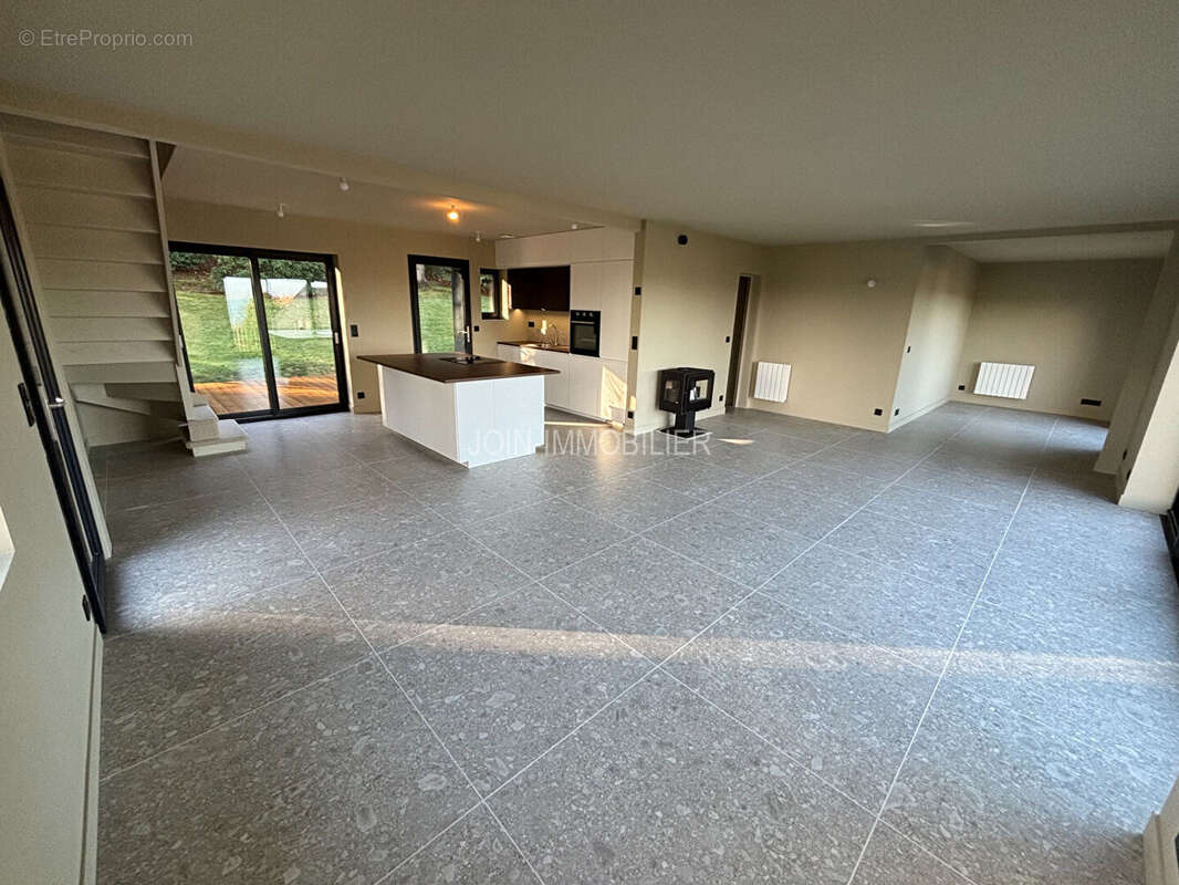 Maison à HAUTOT-SUR-MER