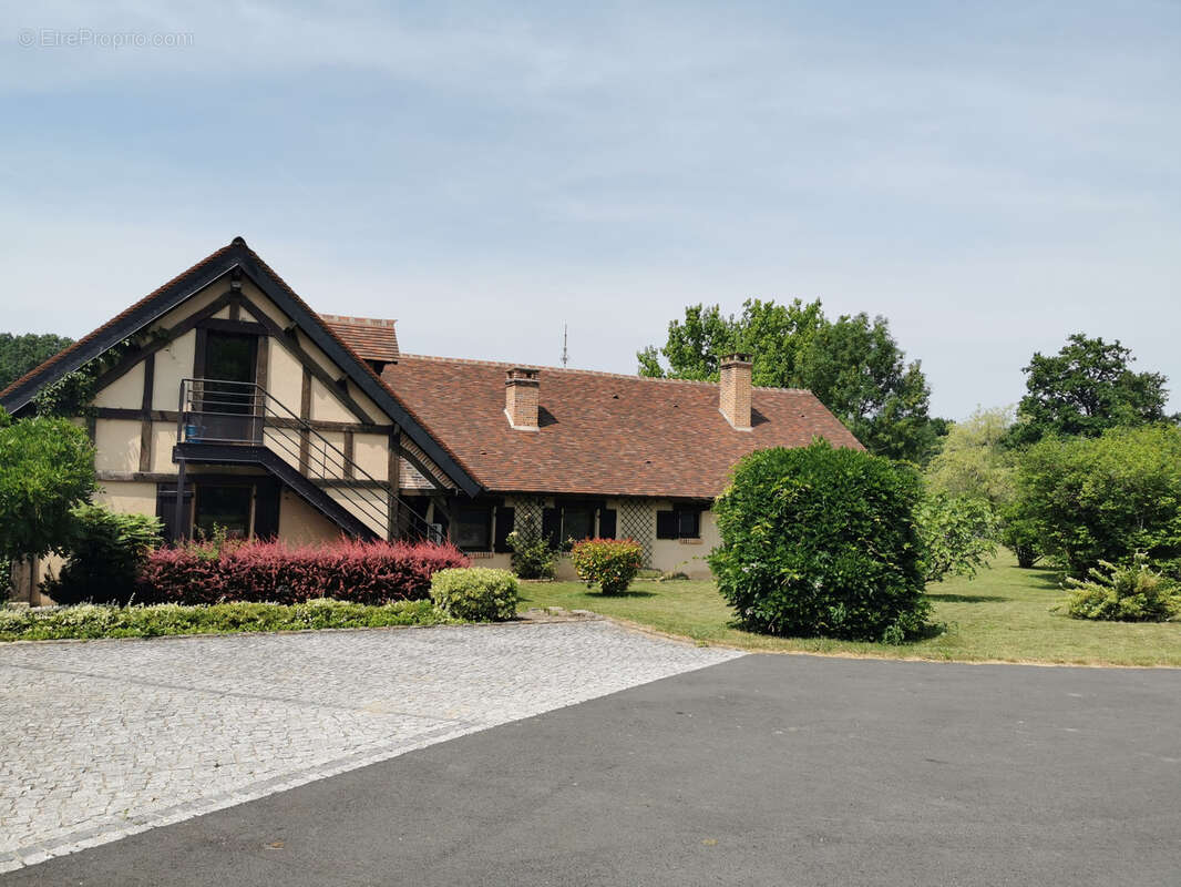 Superbe propriété avec étang sur 51ha - photo 17