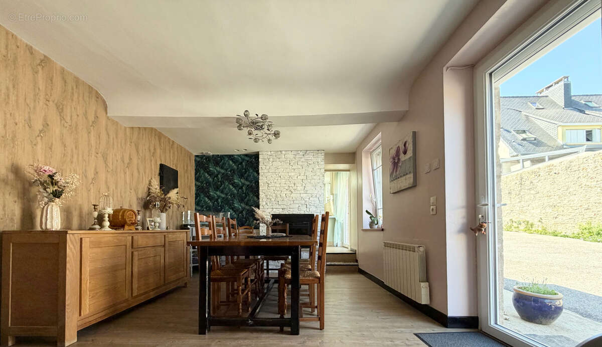 Maison en pierre - dépendances et jardin - photo 7