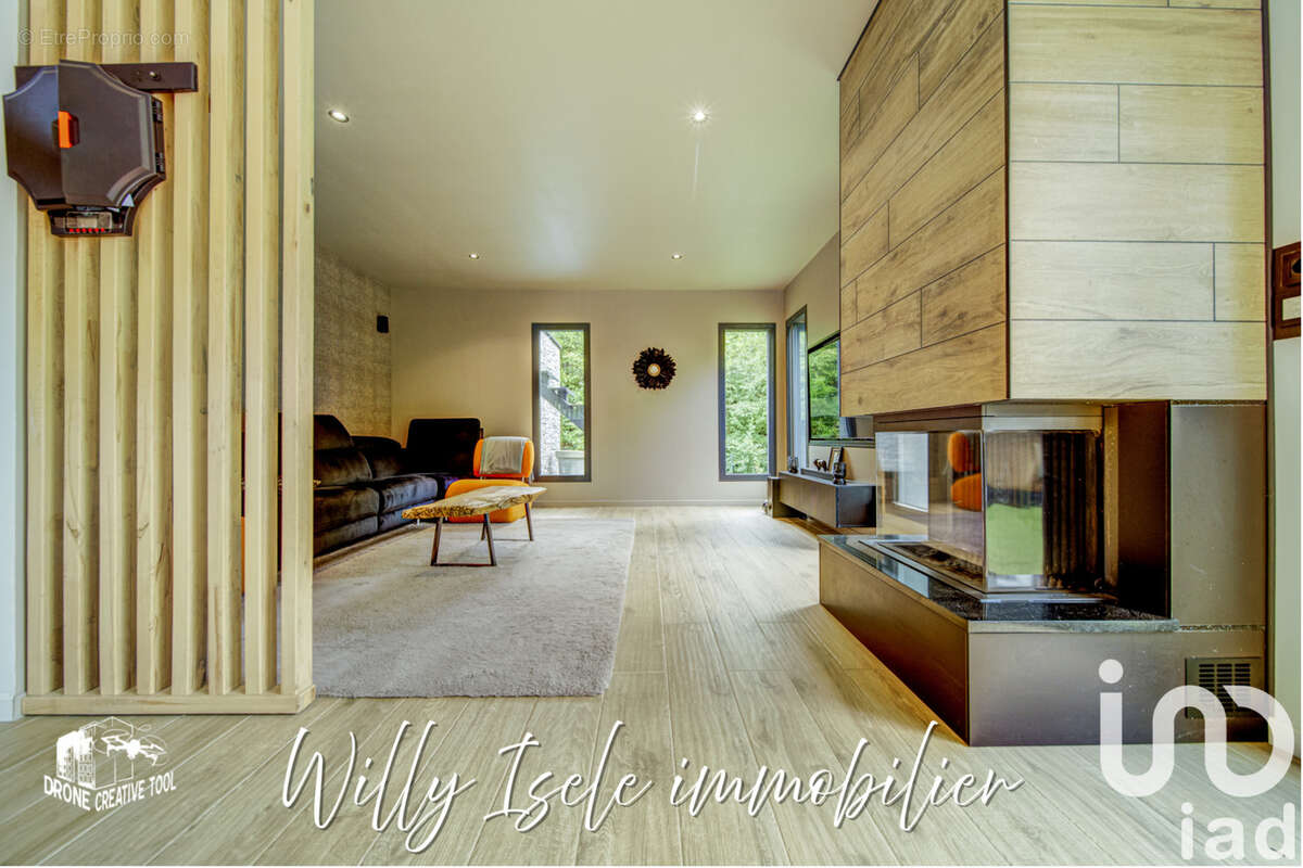 Maison 210 m² à Vitry-Sur-Orne  - photo 2