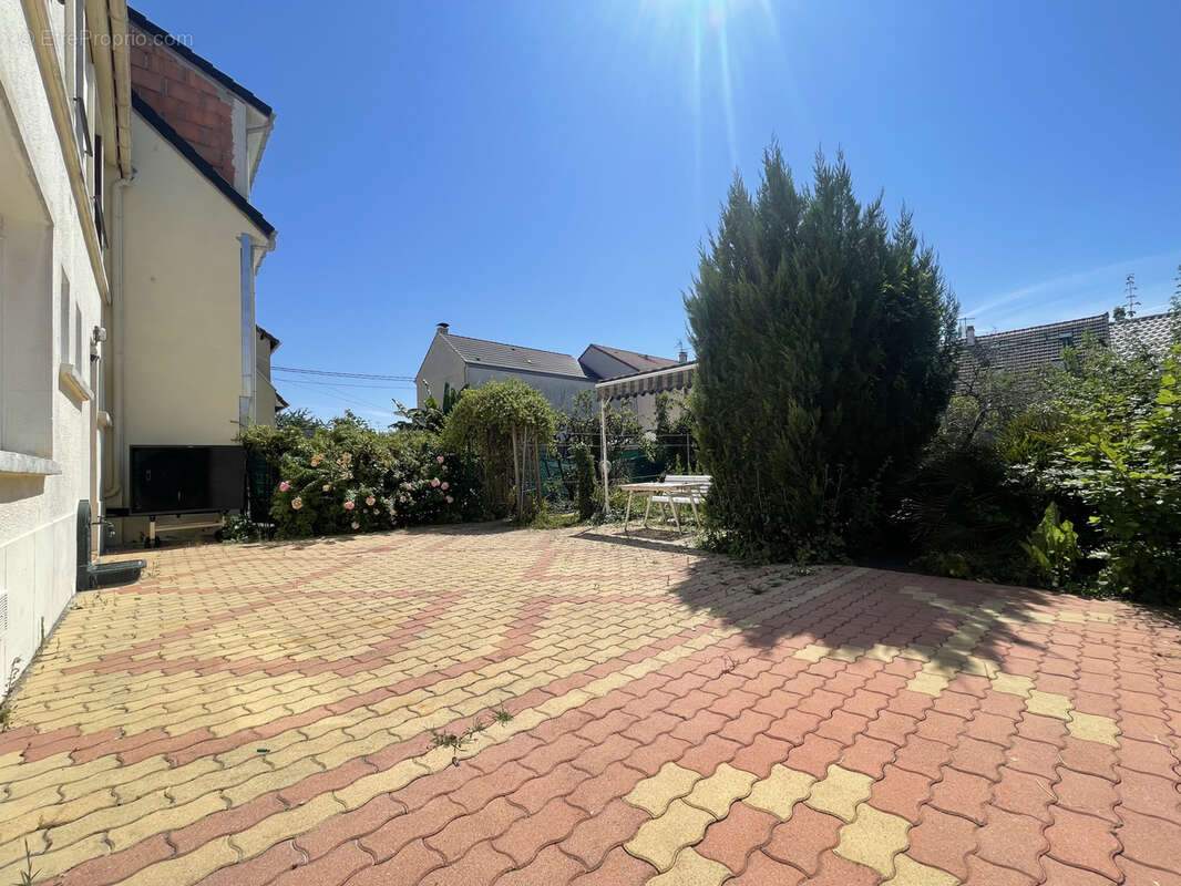 EXCLUSIVITÉ   Pavillon 80 m2 avec 4 chambres avec accès PMR ( ascenseur) - photo 16