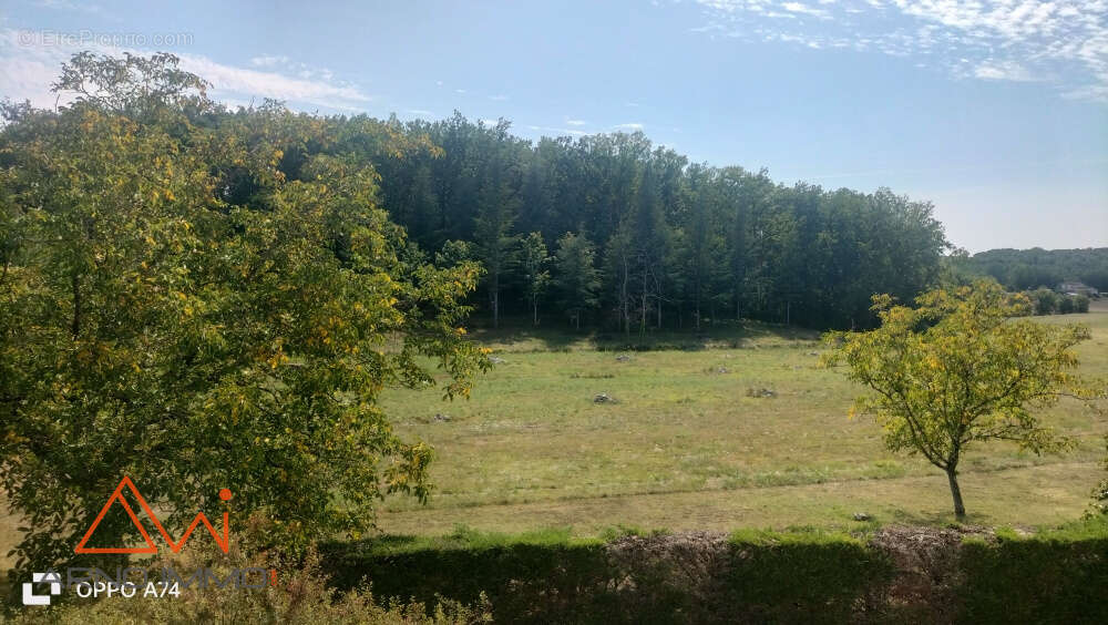 Maison à CAHUZAC-SUR-VERE