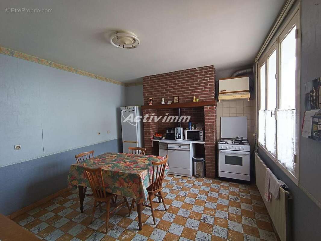 4282 12 - Maison à HESDIN