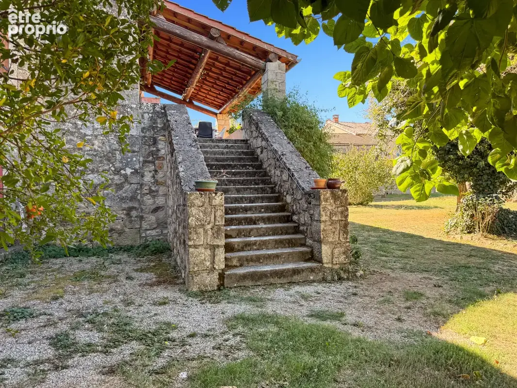 Authentique Maison de Famille Ardéchoise en Pierre   5 Chambres   Terrain Arboré Constructible   Caves Voûtées - photo 5