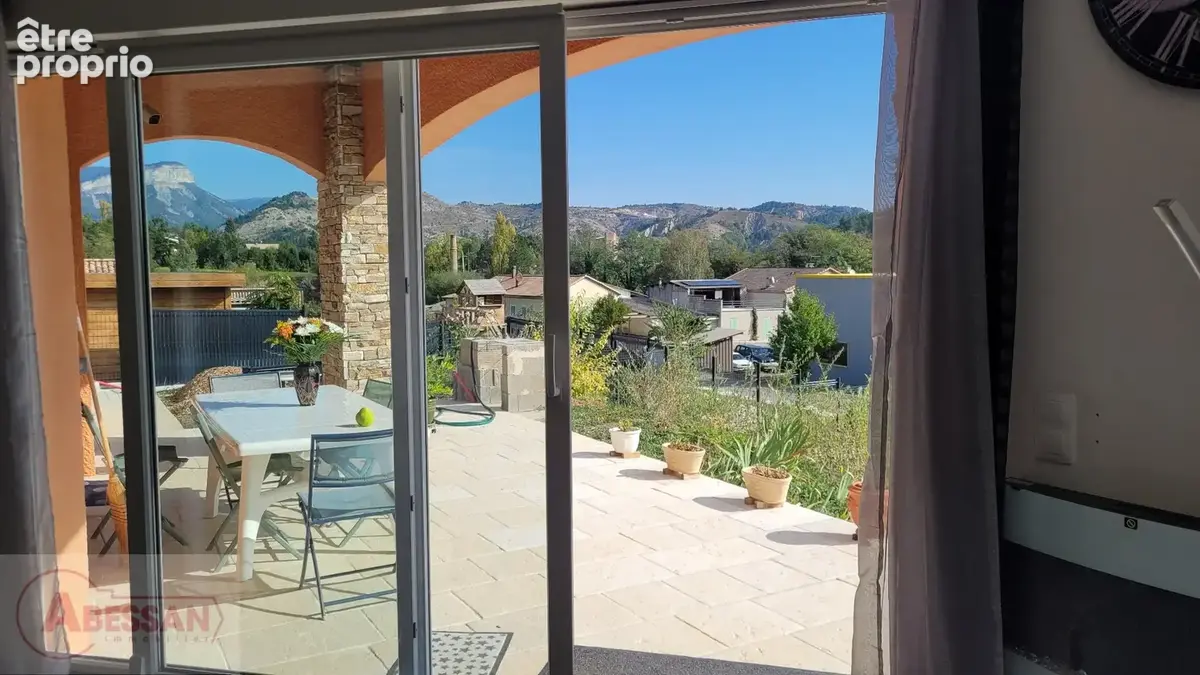 Maison 6 pièces 156 m² à vendre à Lazer (05300) - photo 4