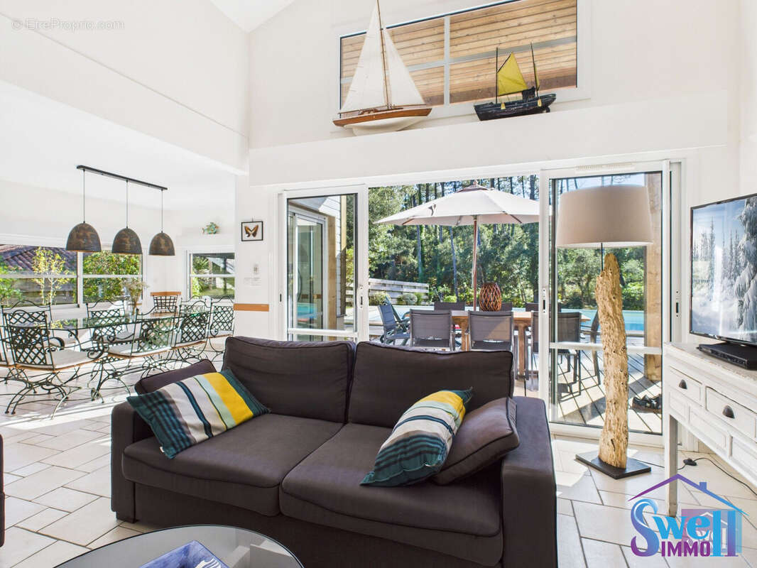 Maison à MOLIETS-ET-MAA