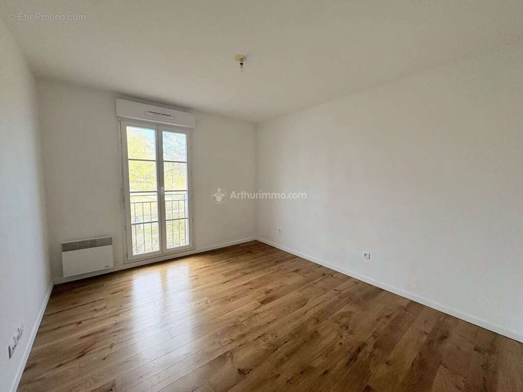 Appartement à SERRIS