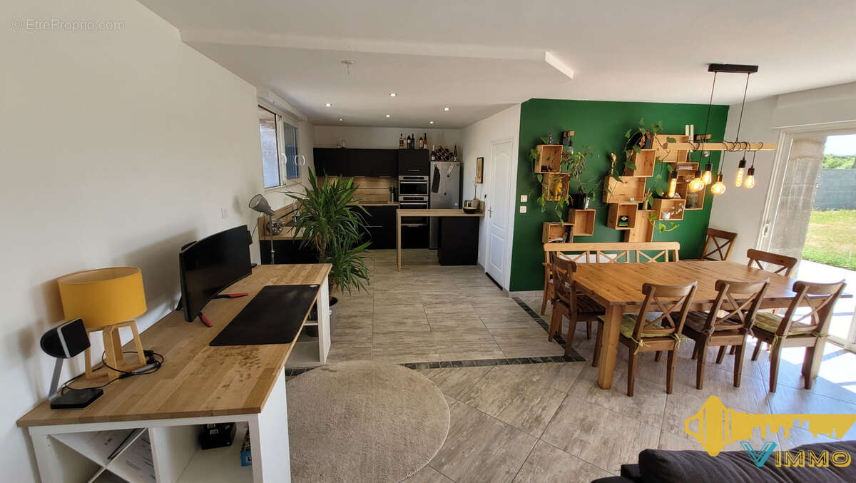 Maison à LA LIMOUZINIERE