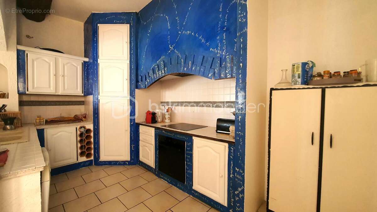 Maison en pierre de 156m² - 3 chambres - garage / atelier de 80m² - photo 6