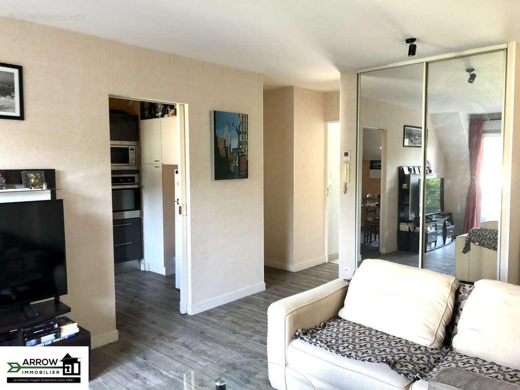 Appartement à NOYAL-CHATILLON-SUR-SEICHE