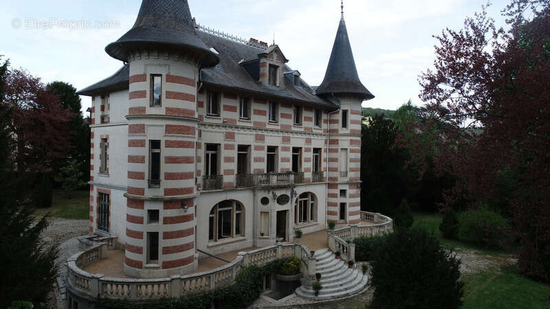 Maison à JAULGONNE