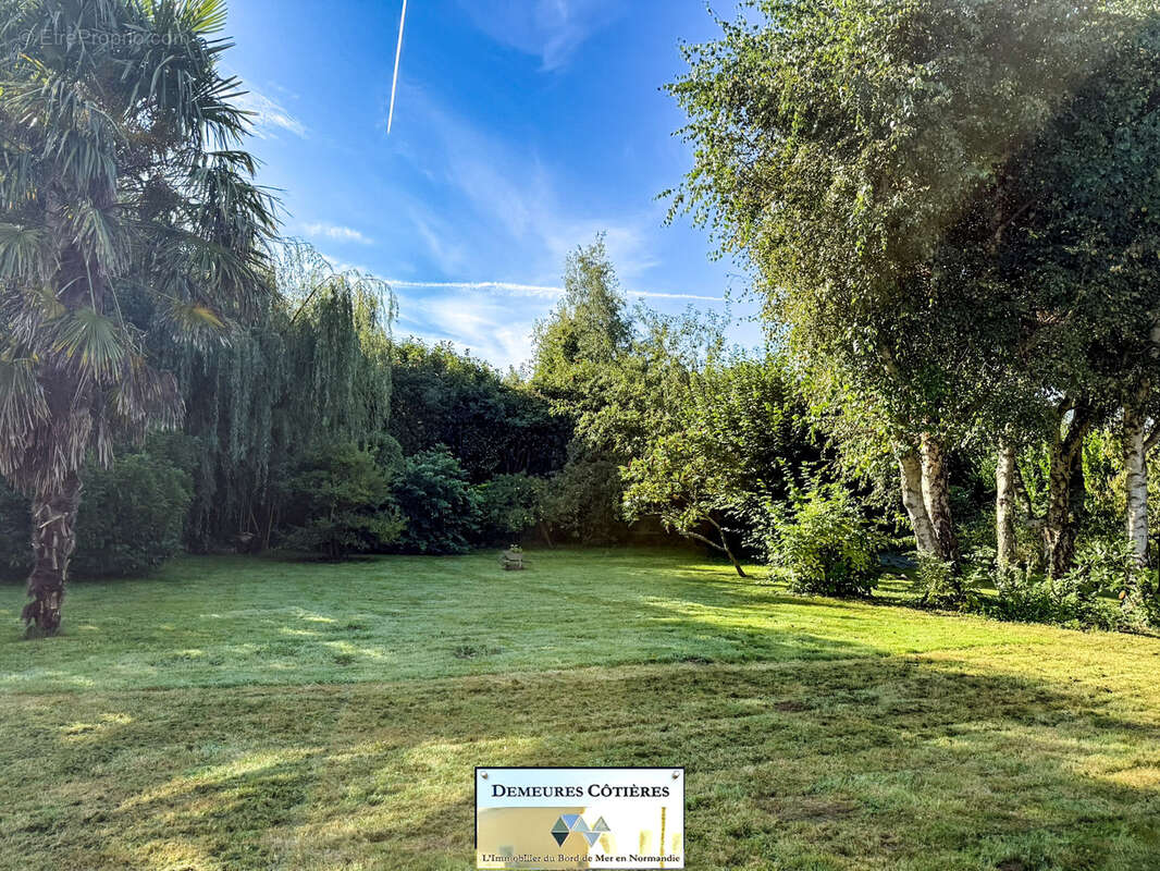 Maison à OCTEVILLE-SUR-MER