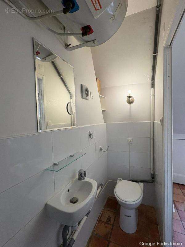 Appartement à PARIS-1E