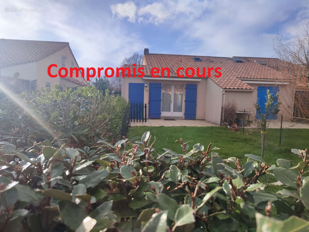 Maison à SAINT-MICHEL-CHEF-CHEF