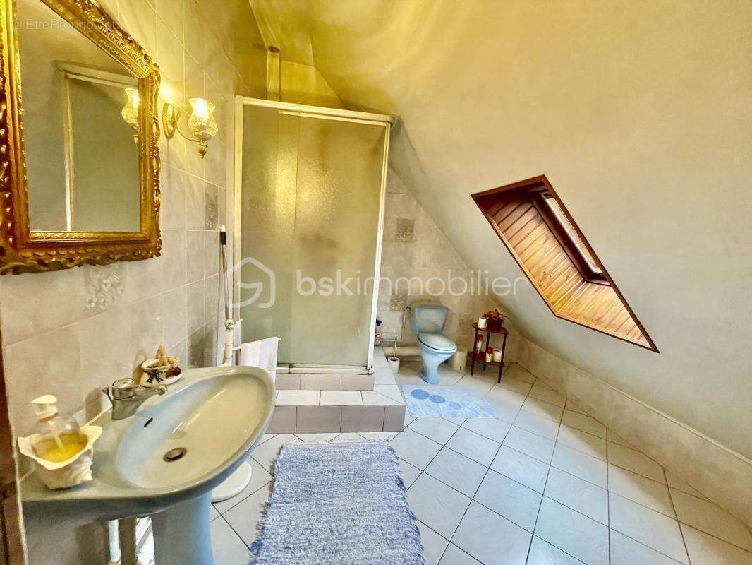 Maison à BOUSSY-SAINT-ANTOINE