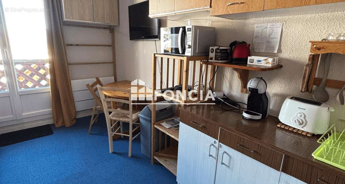 La foux d'allos, ski aux pieds studio plein sud offrant 5 couchages, balcon casier et parking - photo 2