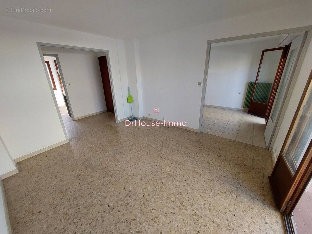 Appartement à CARRY-LE-ROUET