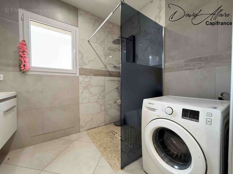 Maison de plain-pied récente – 81,5 m² – 3 chambres – Garage - Châteauneuf-de-Chabre (05) - photo 11