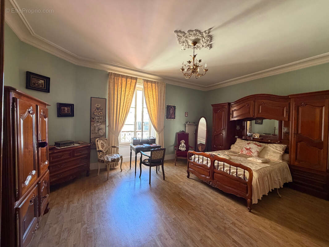 Appartement à VICHY