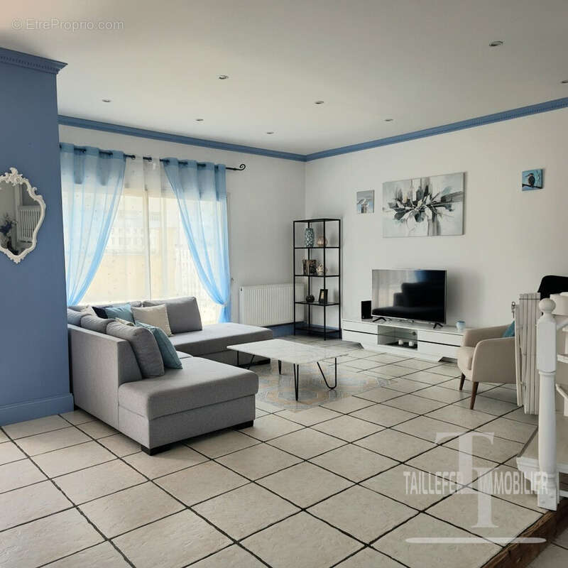 Maison 173 m² à Boulazac  - photo 6