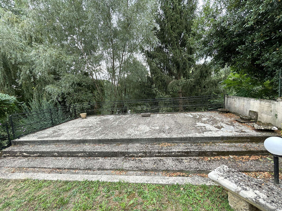 Maison à MONSEMPRON-LIBOS