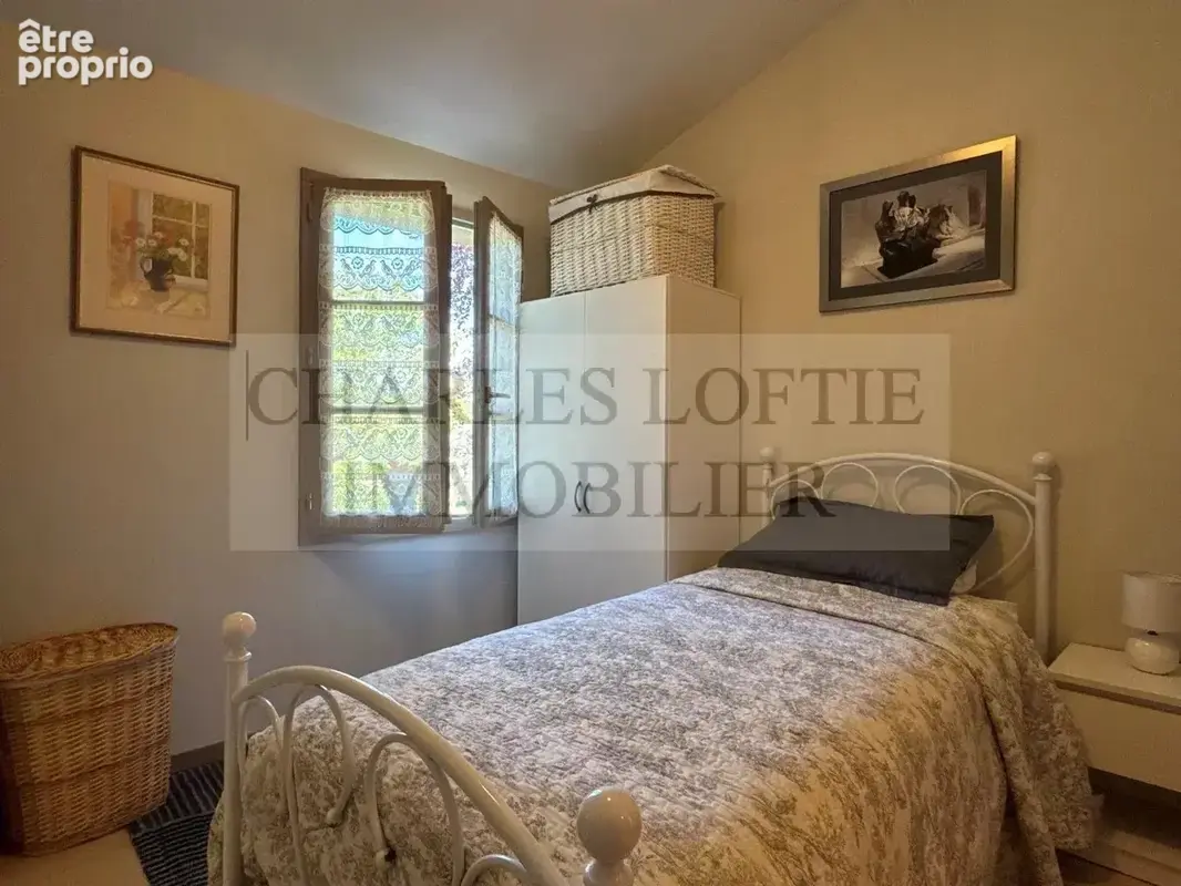 Maison de village avec jardin et garage - photo 15