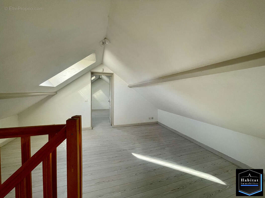 Maison à NANTEUIL-LE-HAUDOUIN