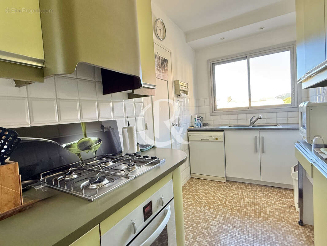 Appartement à HYERES