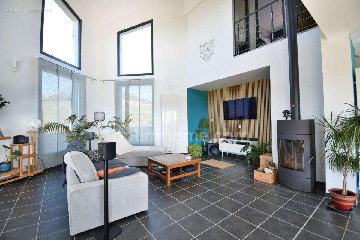 *** exclusivite *** maison contemporaine 3 chambres bureau garage jardin *** isserteaux 63270 *** - photo 5