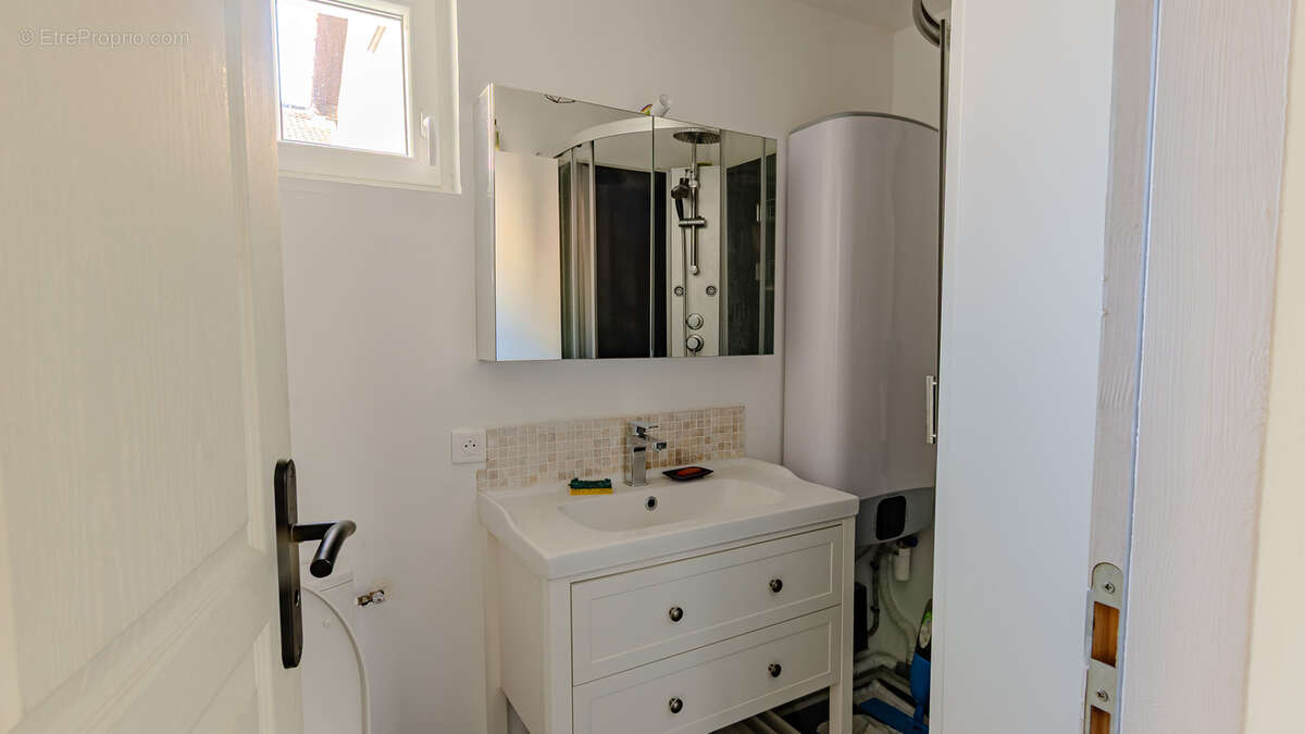 Appartement à ISSY-LES-MOULINEAUX