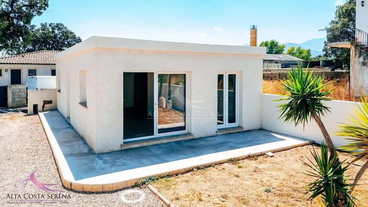 Ensemble immobilier de deux maison t4 et t3 - photo 17