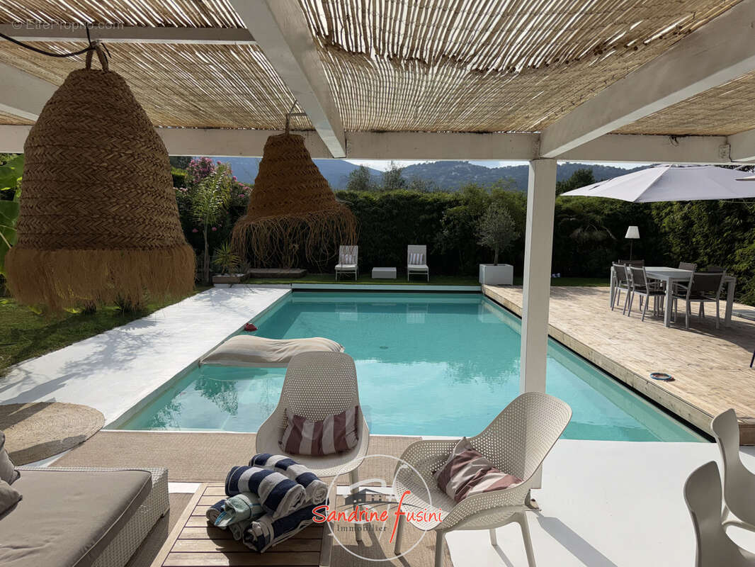Plan de Carros Maison mitoyenne de 4 pièces avec piscine - photo 5