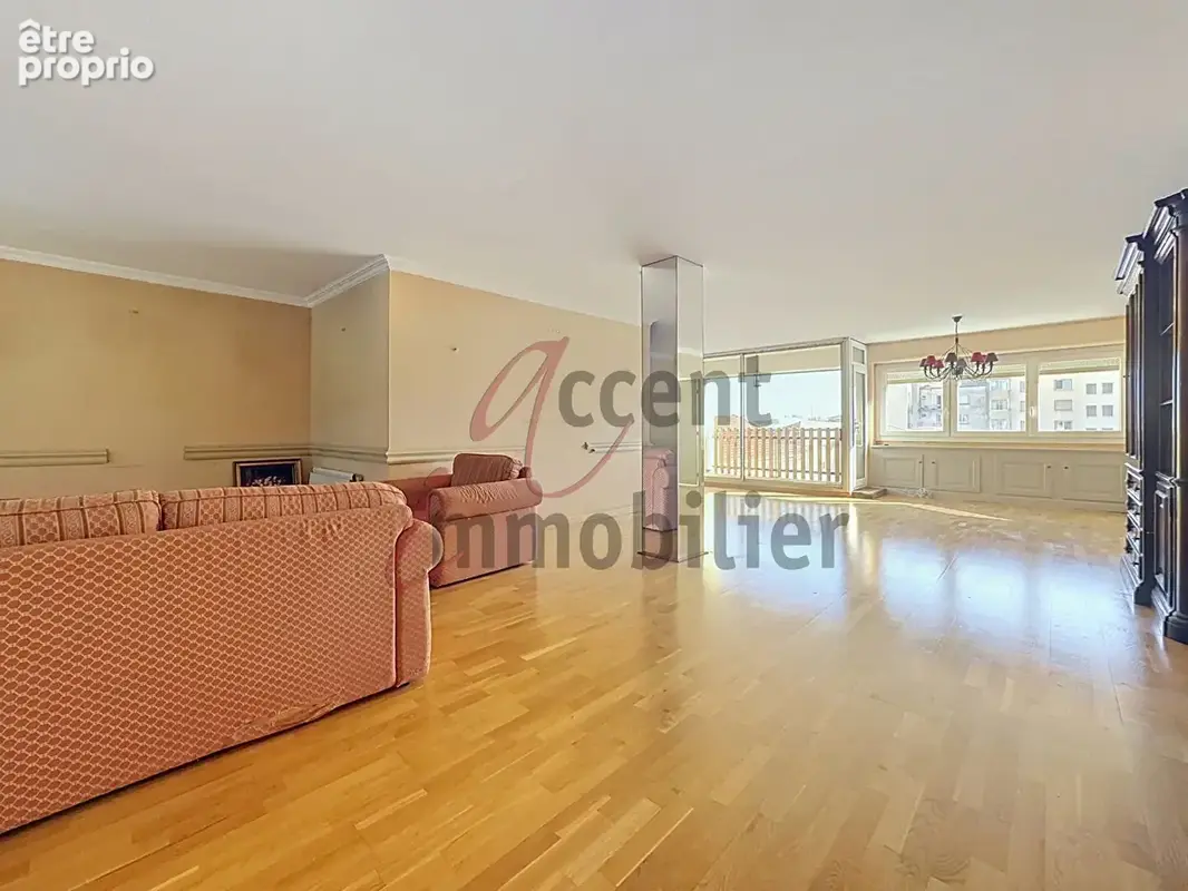À vendre : spacieux appartement de plus de 124 m² au coeur de cavaillon garage cave exterieur - photo 6