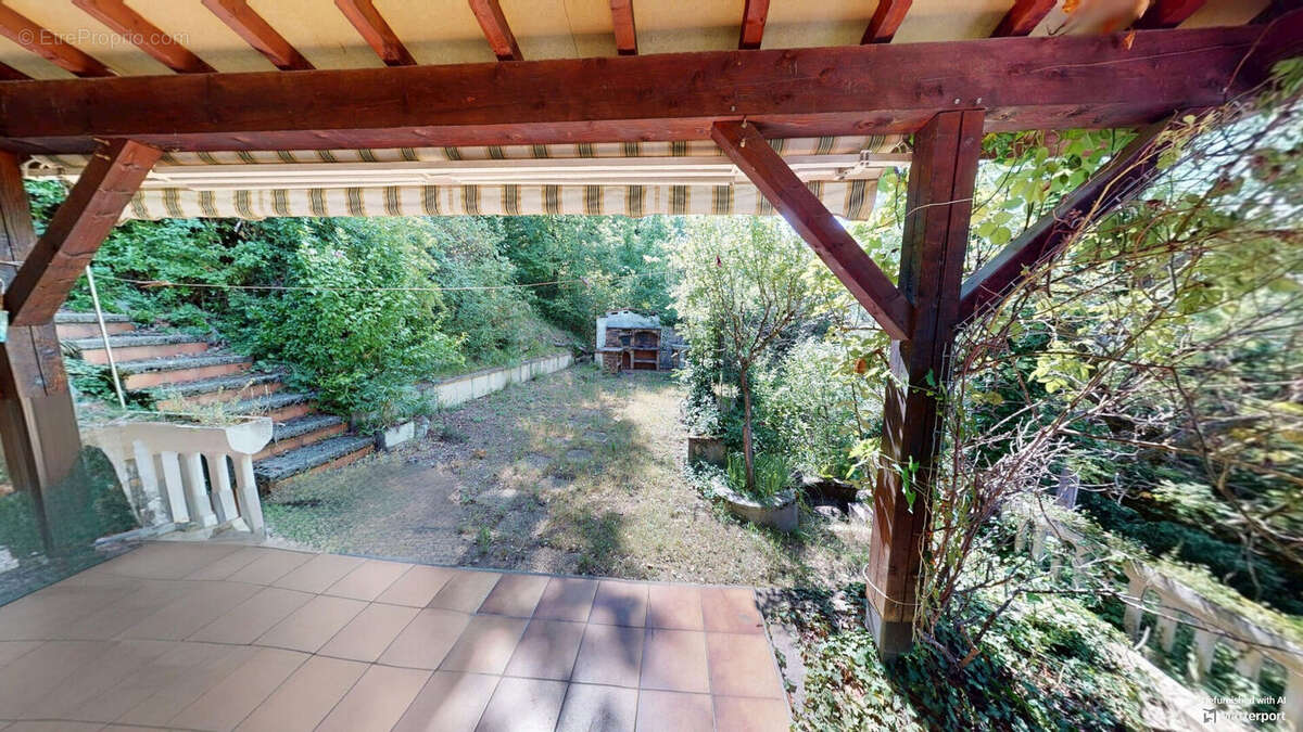 Maison à SAINT-MARTIN-LE-VINOUX