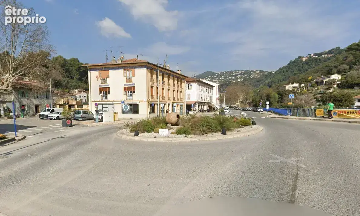 Parking à SAINT-ANDRE-DE-LA-ROCHE