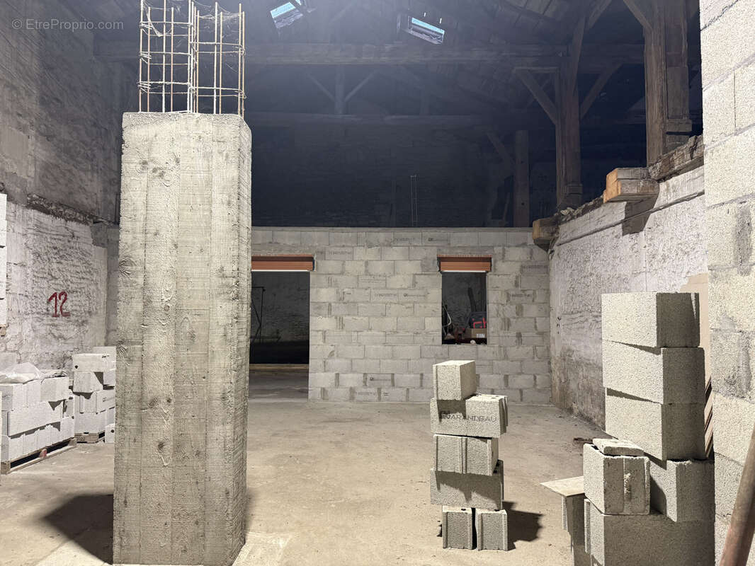 Appartement à COGNAC