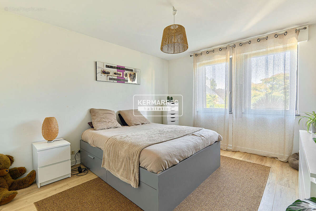 A vendre  Domaine de Tizé  Allée du Grand Tertre Thorigné-Fouillard  maison 7 pièces, entre caractère et contemporain, au coeur  - photo 8