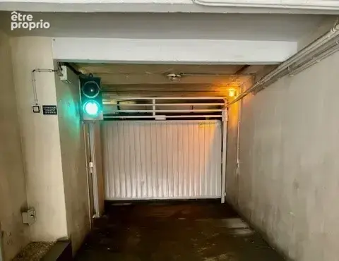 Carnoles parking en s/sol sécurisé - photo 3