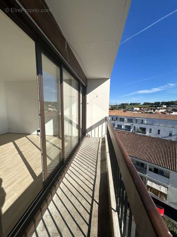 Appartement à SAINTES