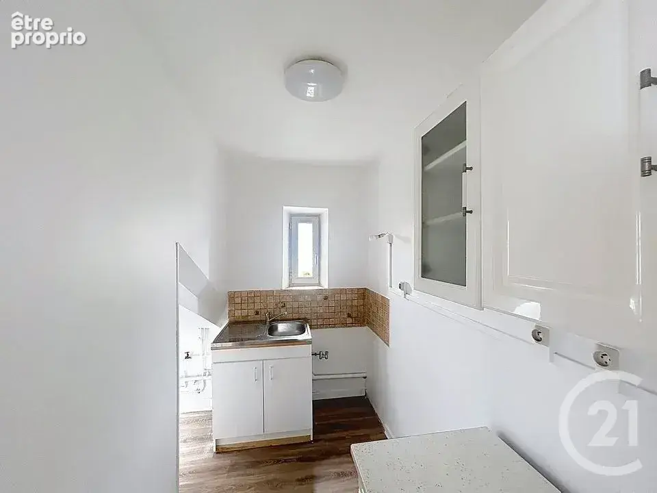 Appartement 1 pièce 27 m² à vendre à Melun (77000) - photo 4