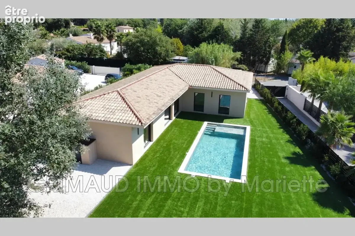 Maison à GRIMAUD