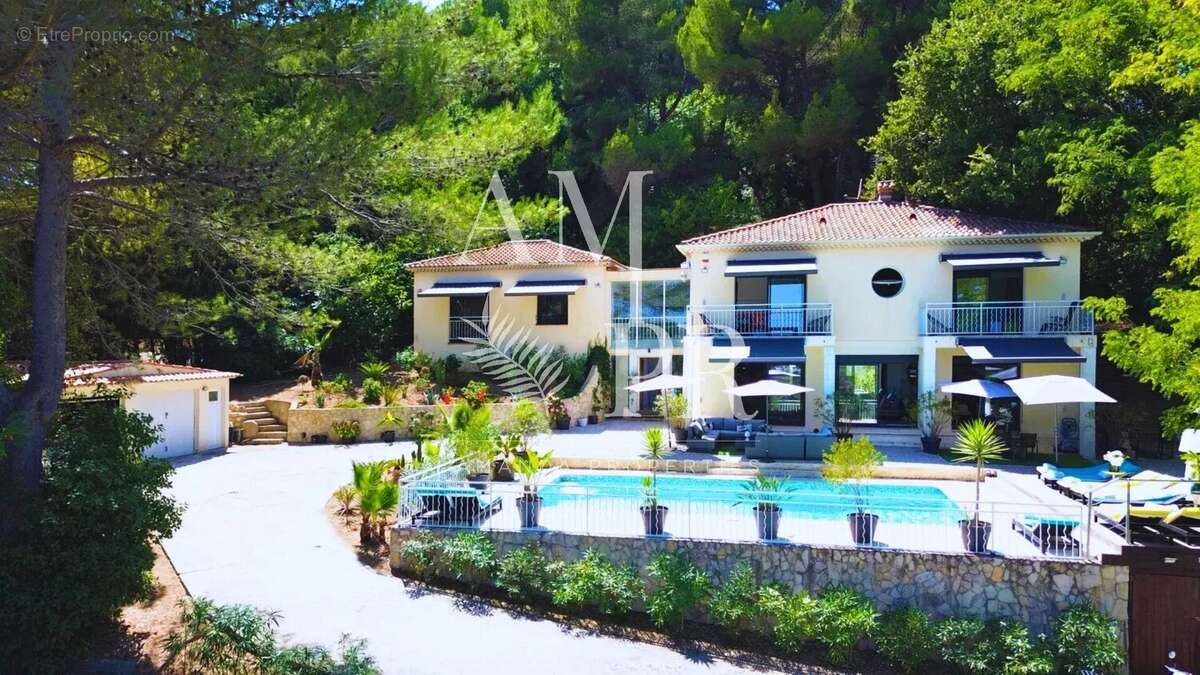 Exclusivite contemporaine 6 chambres vue mer proche commerces - photo 26