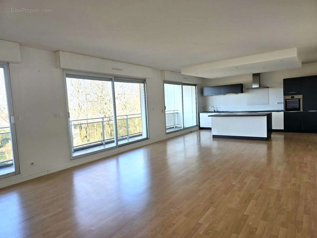 Appartement 156 m² à Metz  - photo 6