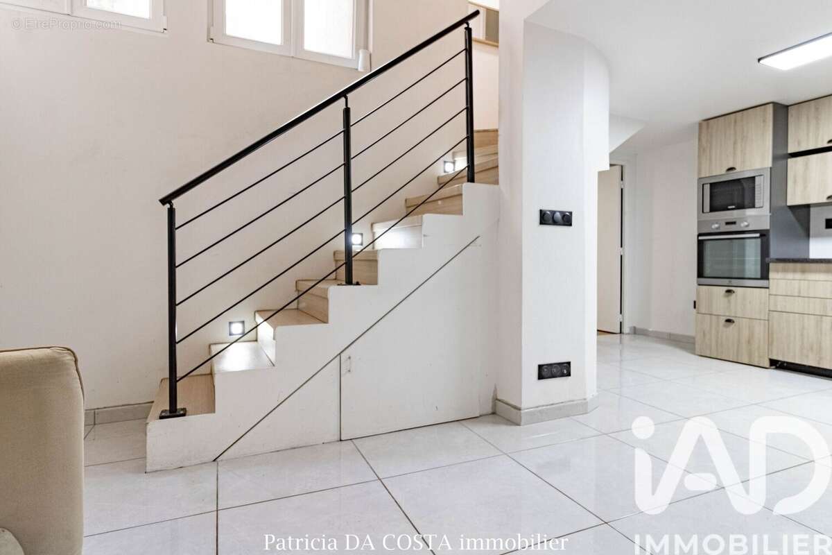 Photo 4 - Appartement à PUTEAUX