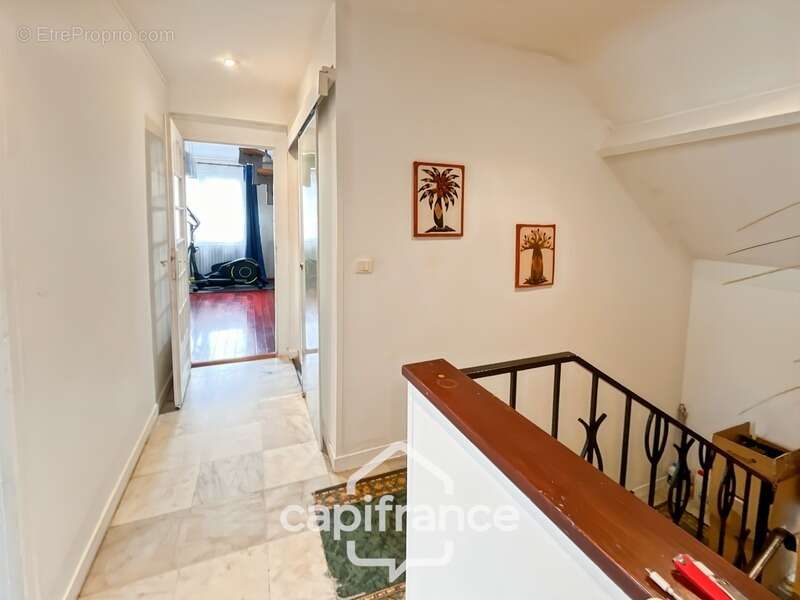 Appartement à VELIZY-VILLACOUBLAY