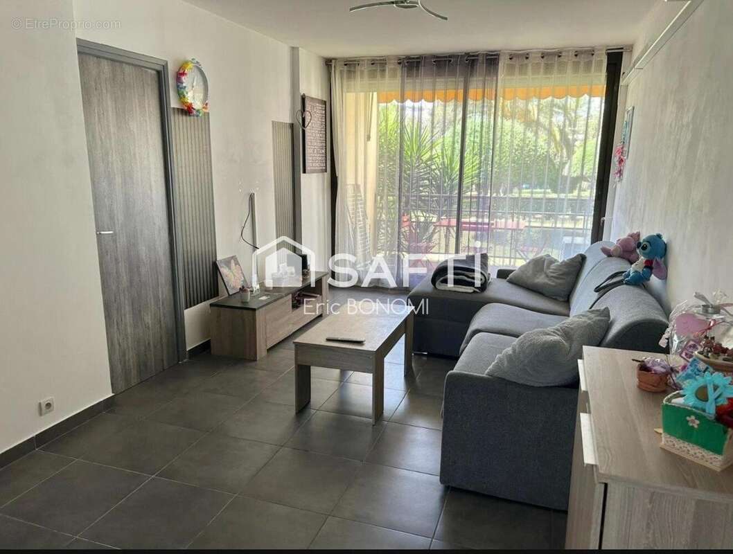 Photo 3 - Appartement à FREJUS