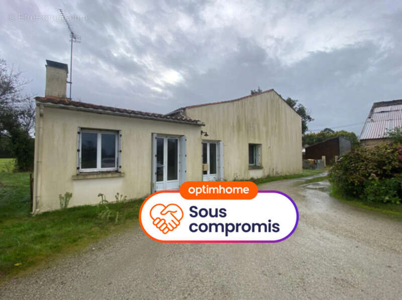 Maison à LA CHAPELLE-ACHARD