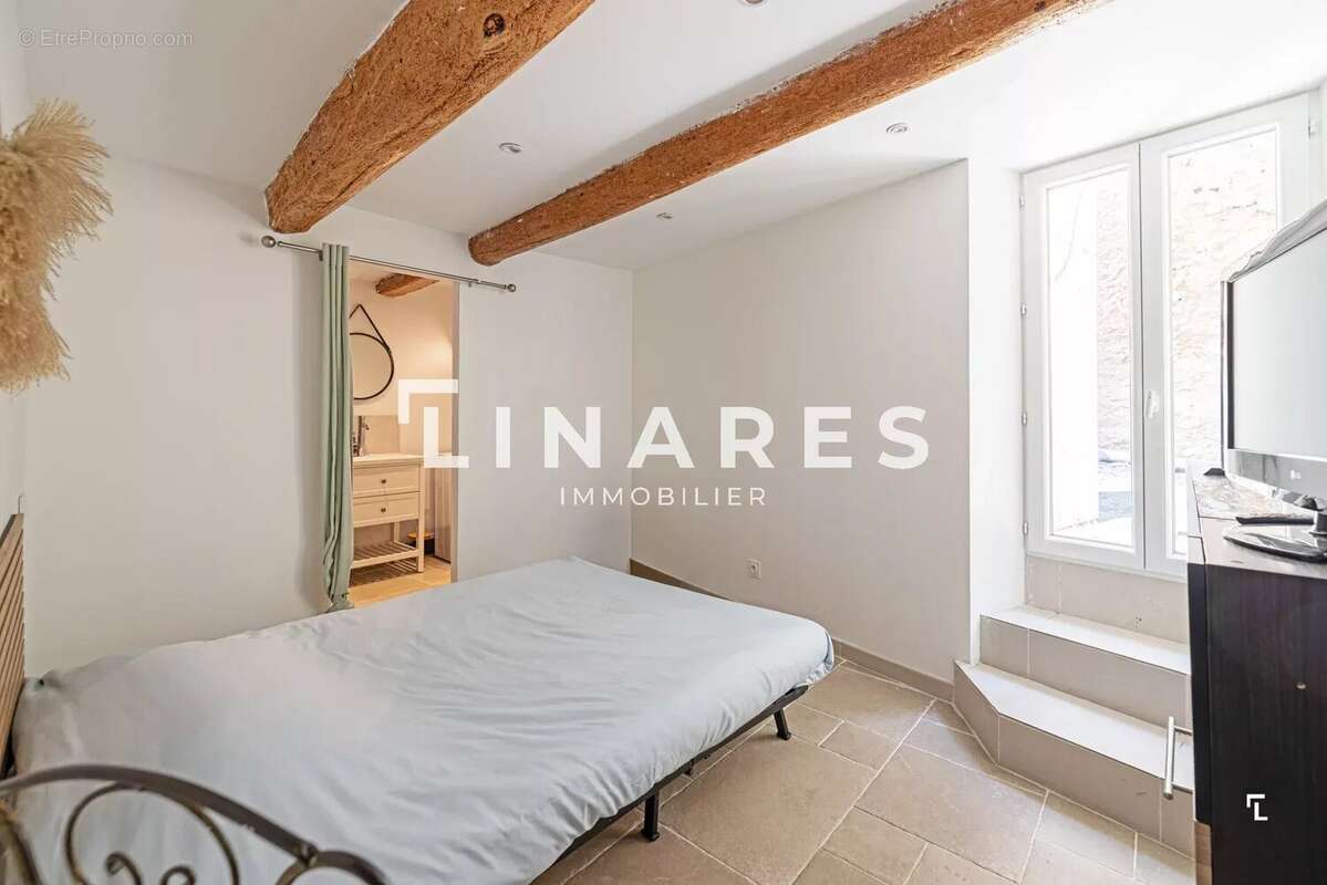 Appartement à MARSEILLE-11E