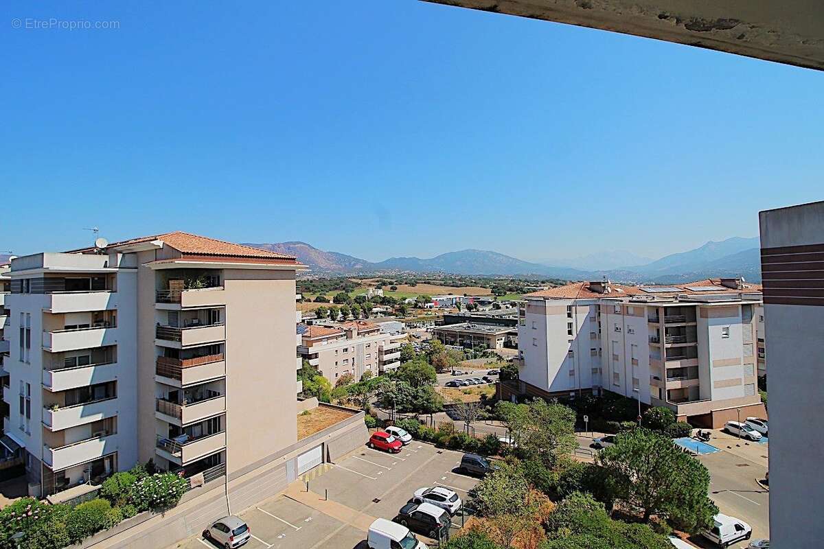 Appartement à SARROLA-CARCOPINO